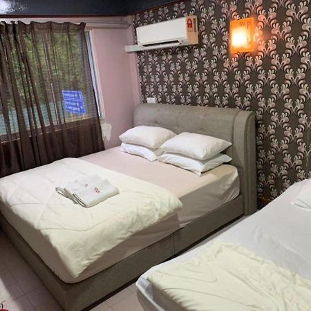 Oyo 90455 Zz Hotel Kuantan Luaran gambar